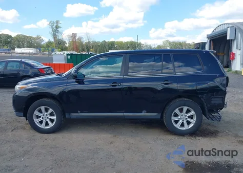 2012 Toyota Highlander Base V6 from USA, damaged, VIN 5TDBK3EH7CS111097